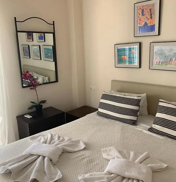 Athenian Cozy Apartment!!! By Gela-1